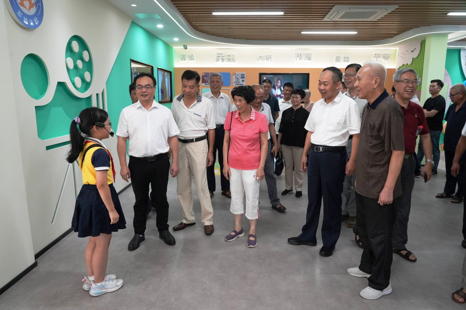福建省漳州市關工委干部培訓班學員到薌城現場觀摩