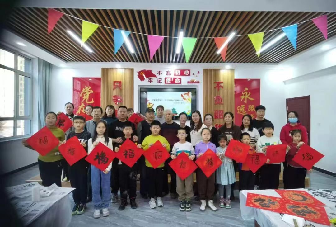 萬象迎新春 | 內(nèi)蒙古翁牛特旗全寧街道關(guān)工委組織“五老”和青少年開展“感黨恩 聽黨話 跟黨走”送祝福活動(dòng)