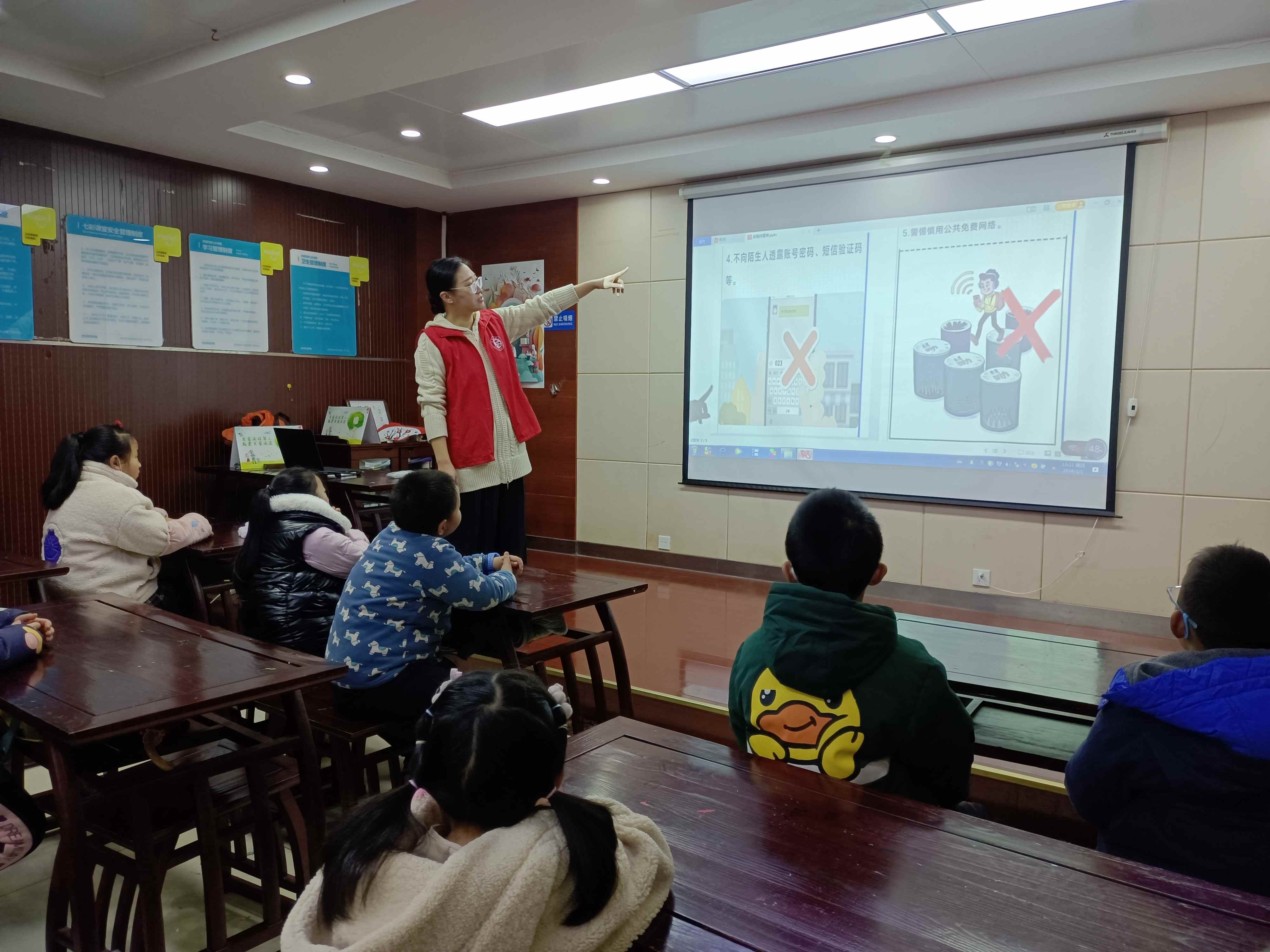安徽省合肥市包河區煙墩街道欣園社區關工委開展“反詐‘童’心 防詐‘同’行”反詐科普活動