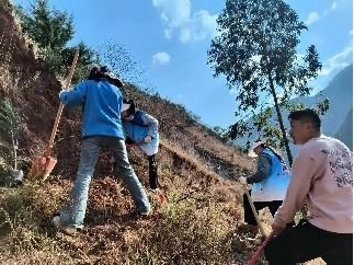木里縣組織開展“3.12”義務植樹暨森林草原防滅火宣傳志愿服務活動