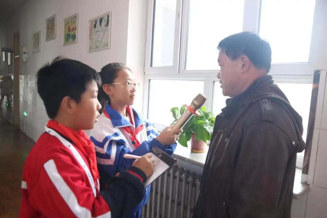 內蒙古赤峰市翁牛特旗烏丹第三小學關工委開展家校共育系列活動