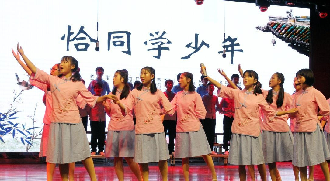 安徽省巢湖市夏閣鎮(zhèn)元山初中關(guān)工委開展“家風(fēng)家訓(xùn)”進(jìn)課堂活動(dòng)