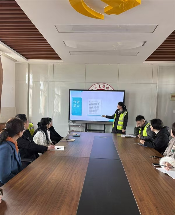 分享促成長——江蘇省徐州市銅山區漢王鎮北望小學關工委開展教師讀書分享活動