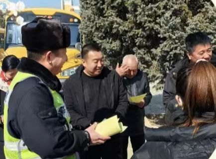 文明出行,安全你我他——內蒙古自治區赤峰市翁牛特旗橋頭中學關工委多舉措保障交通安全