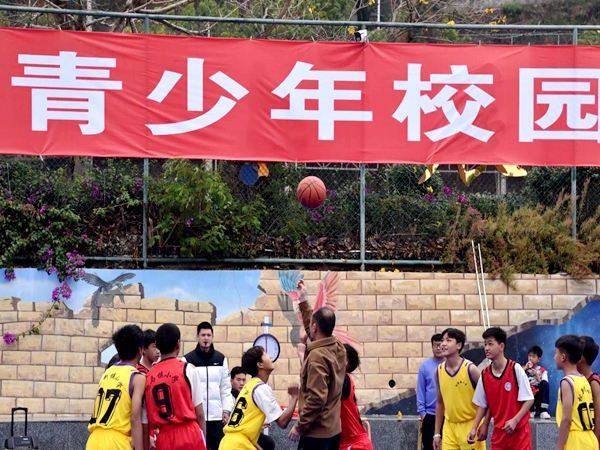 籃球夢想起航 青春燃情開打——四川省涼山州寧南縣關工委聯合縣教體局開展2025青少年校園籃球聯賽