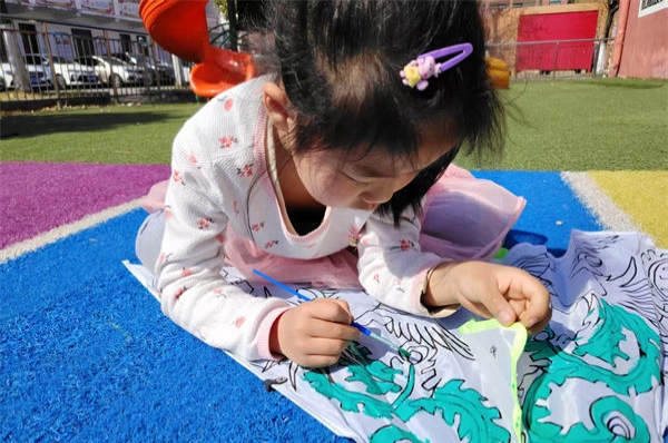 童心繪紙鳶，春風寄童趣——江蘇省徐州市銅山區漢王鎮北望幼兒園關工委舉辦第三屆手繪風箏節