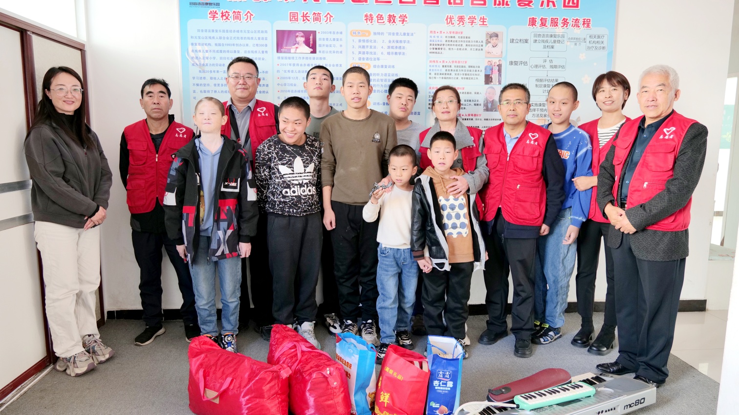 20年堅守漫漫公益路 ——記內蒙古自治區赤峰市元寶山區草原藍哈達協會關工委“五老”孫景山