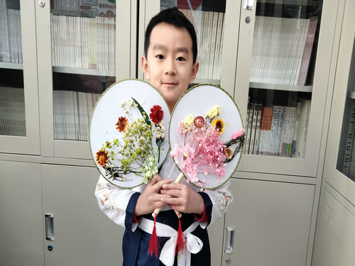 “喜迎新春，巧做團扇”永生花團扇DIY體驗活動 (7)_副本.jpg