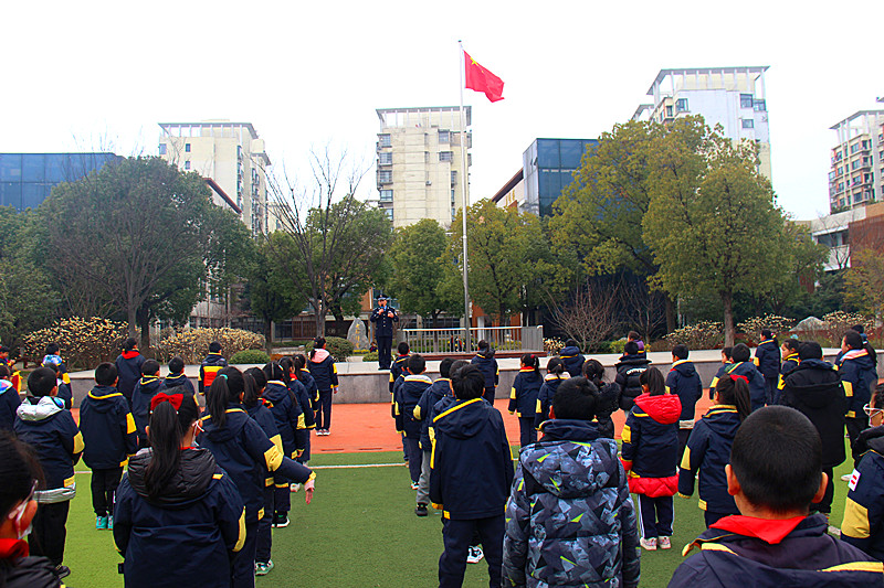 江蘇省南京市玄武區(qū)玄武湖街道關(guān)工委聯(lián)合開展學(xué)雷鋒主題宣講活動(dòng)(1).jpg