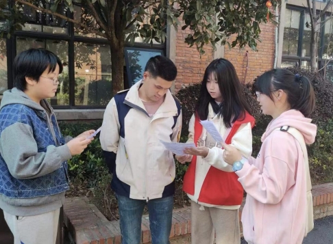 洗馬路1.png