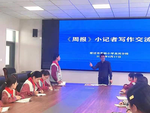 周_副本.jpg