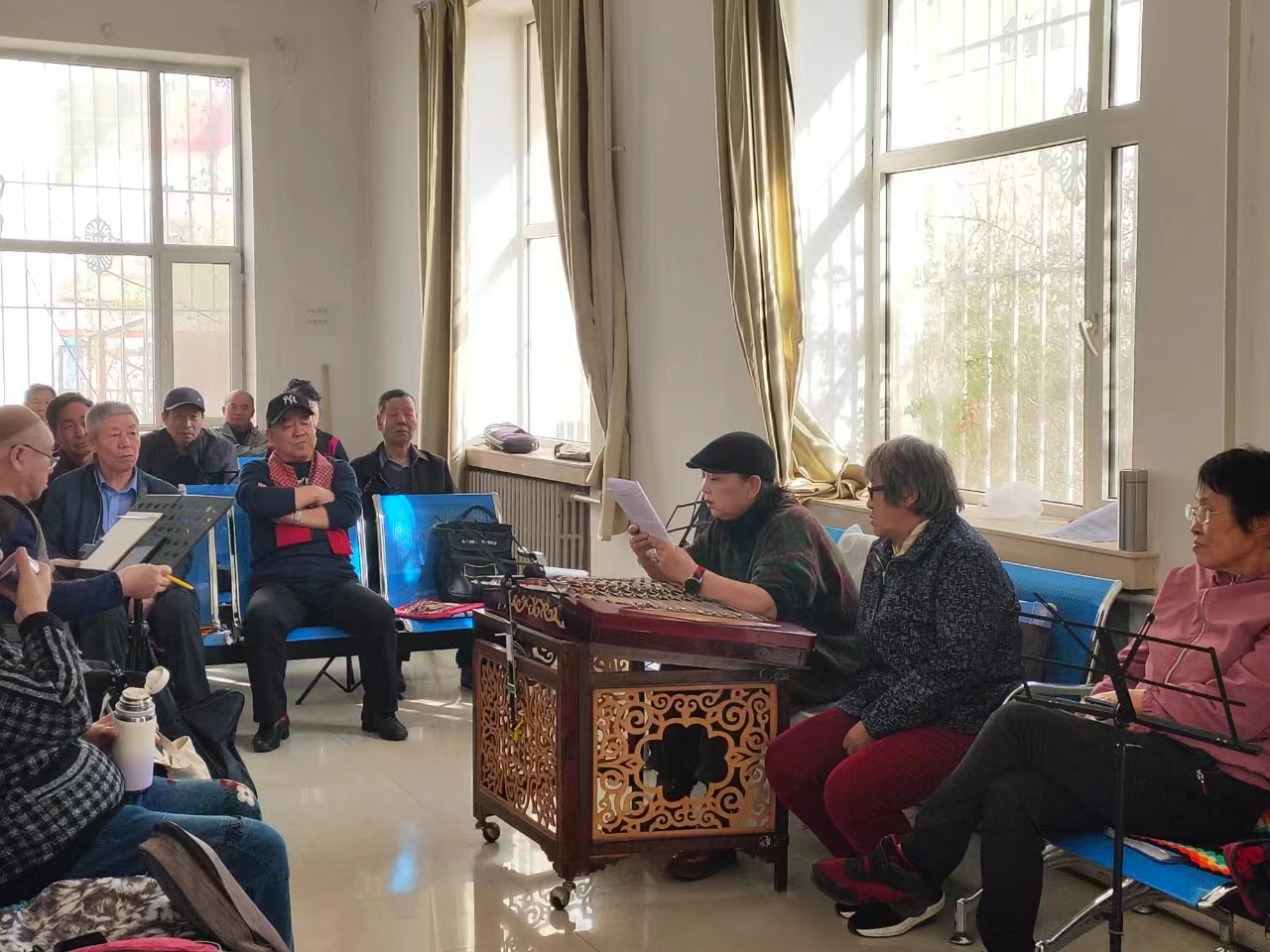 莫道桑榆晚 普法情相牽——紅崗區八百坰陽光普法劇團學法普法紀實 (2).jpg