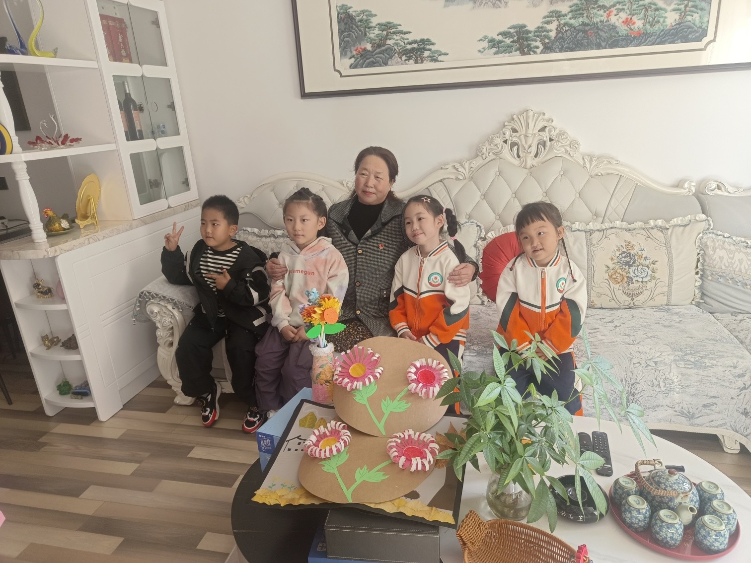 元寶山區東城街道銀河社區關工委、第二幼兒園關工委敬老活動照片6jpg_副本.jpg