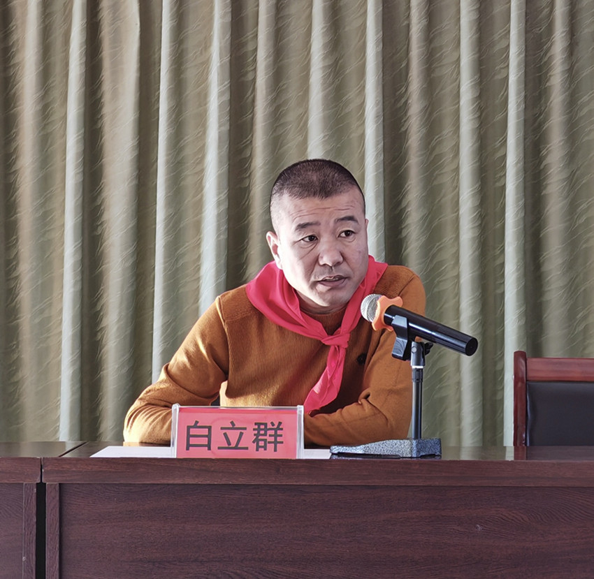 元寶山區(qū)風水溝小學關工委“五老”進校園法制教育宣傳活動照片12_副本.jpg