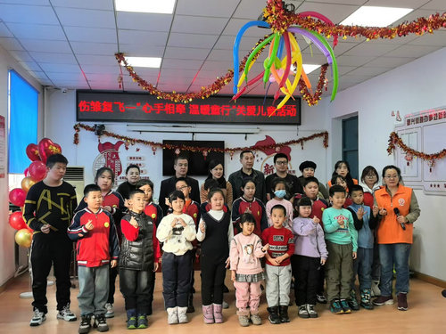 匯智社會服務中心關愛兒童活動1_副本.jpg