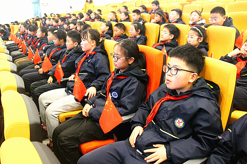 6玄武區(qū)關(guān)工委2025年度主題教育啟動儀式在中央路小學(xué)成功舉行 (15).jpg