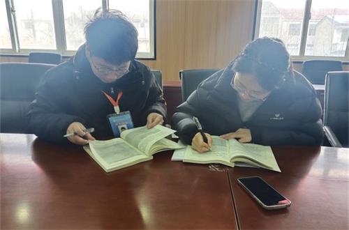 ad235997d936e6b3ee9ad2b742095a26_看圖王.jpg