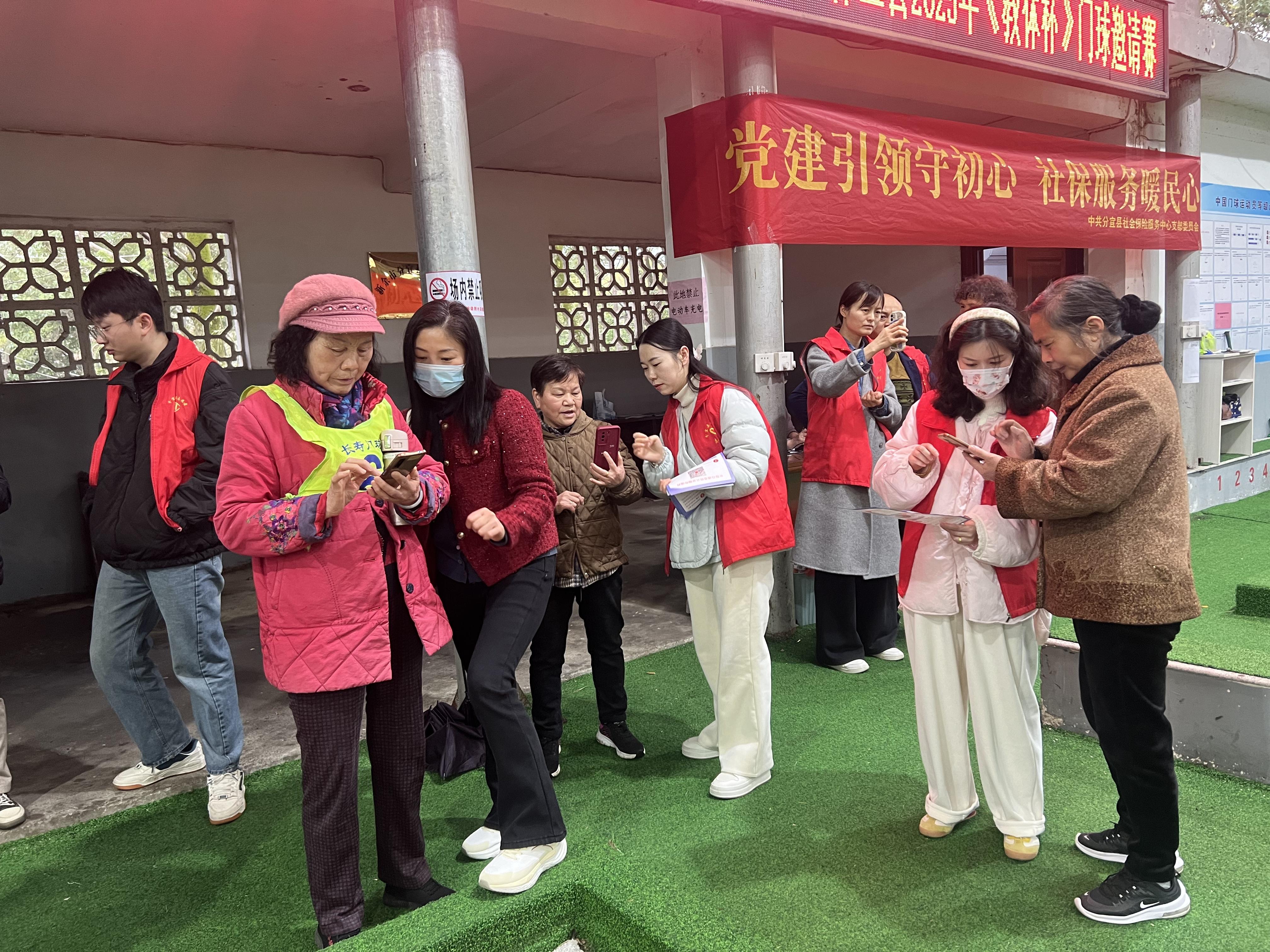 1742002811351423.jpg 4基層動(dòng)態(tài)照片_愛(ài)奇藝.jpg