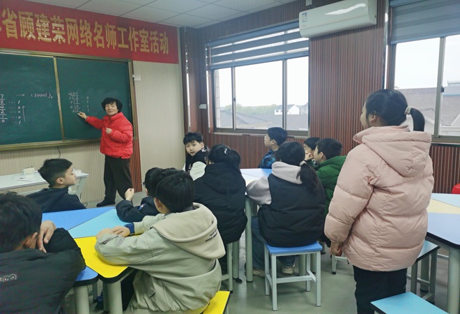 桃源鎮(zhèn)青云社區(qū)：開展“科普潤童心 共筑科學(xué)夢”主題活動3.把17改成二進(jìn)制_proc.jpg