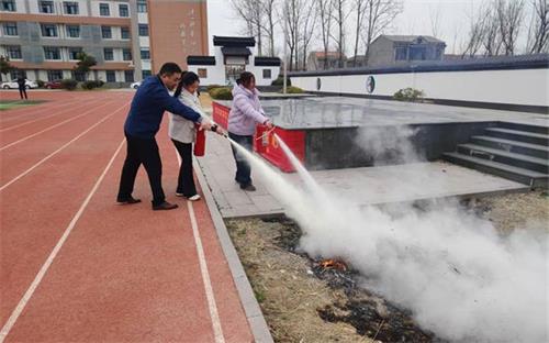 302b4f5ce69bdb6f5c625fa933b39f2b_看圖王.jpg