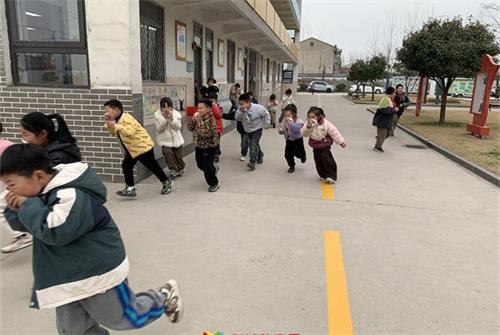 25f3338cb5ef86091e441da0aa2e3f32_看圖王.jpg