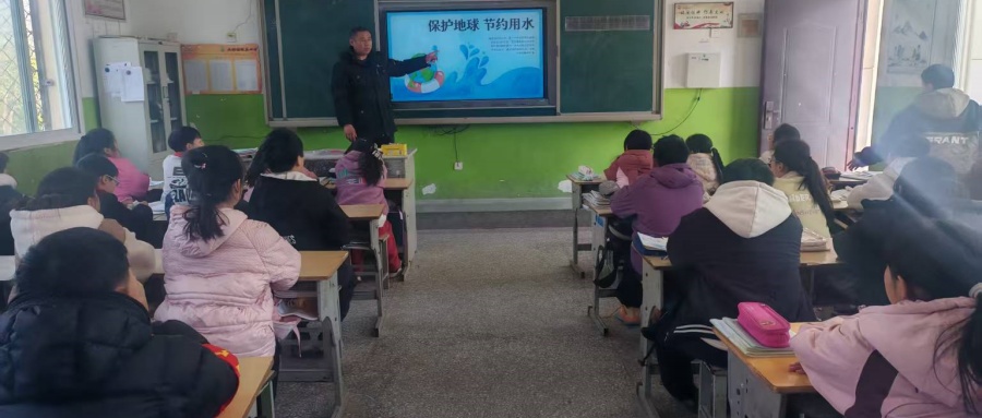 02.jpg
