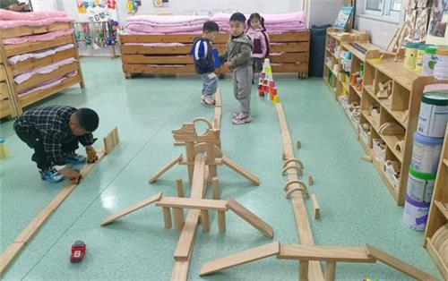 69f36bc175d947f43b2a516f62a1c62f_看圖王.jpg