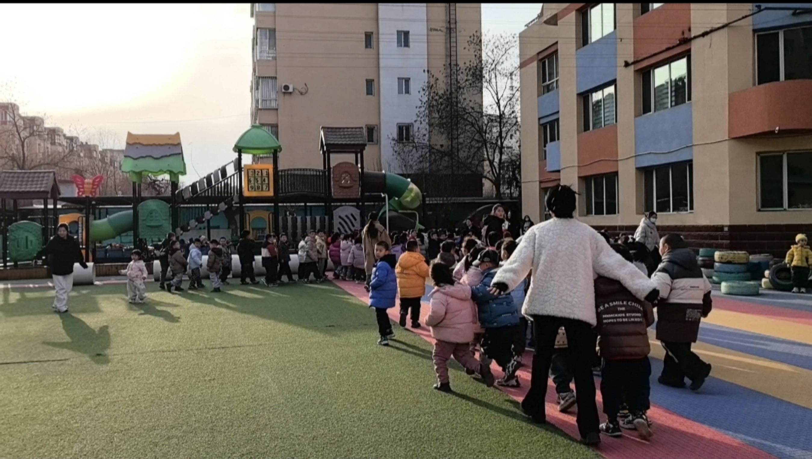 元寶山區第二幼兒園關工委、安監辦防爆恐活動照片3_副本.jpg