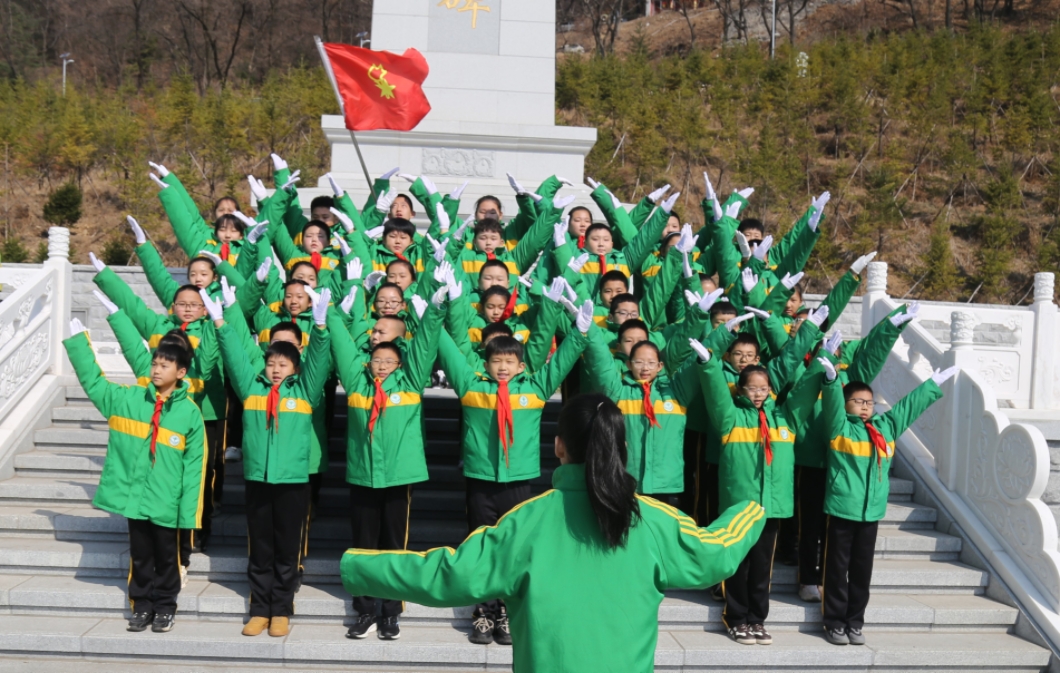 寬鎮(zhèn)中小淸明1.jpg