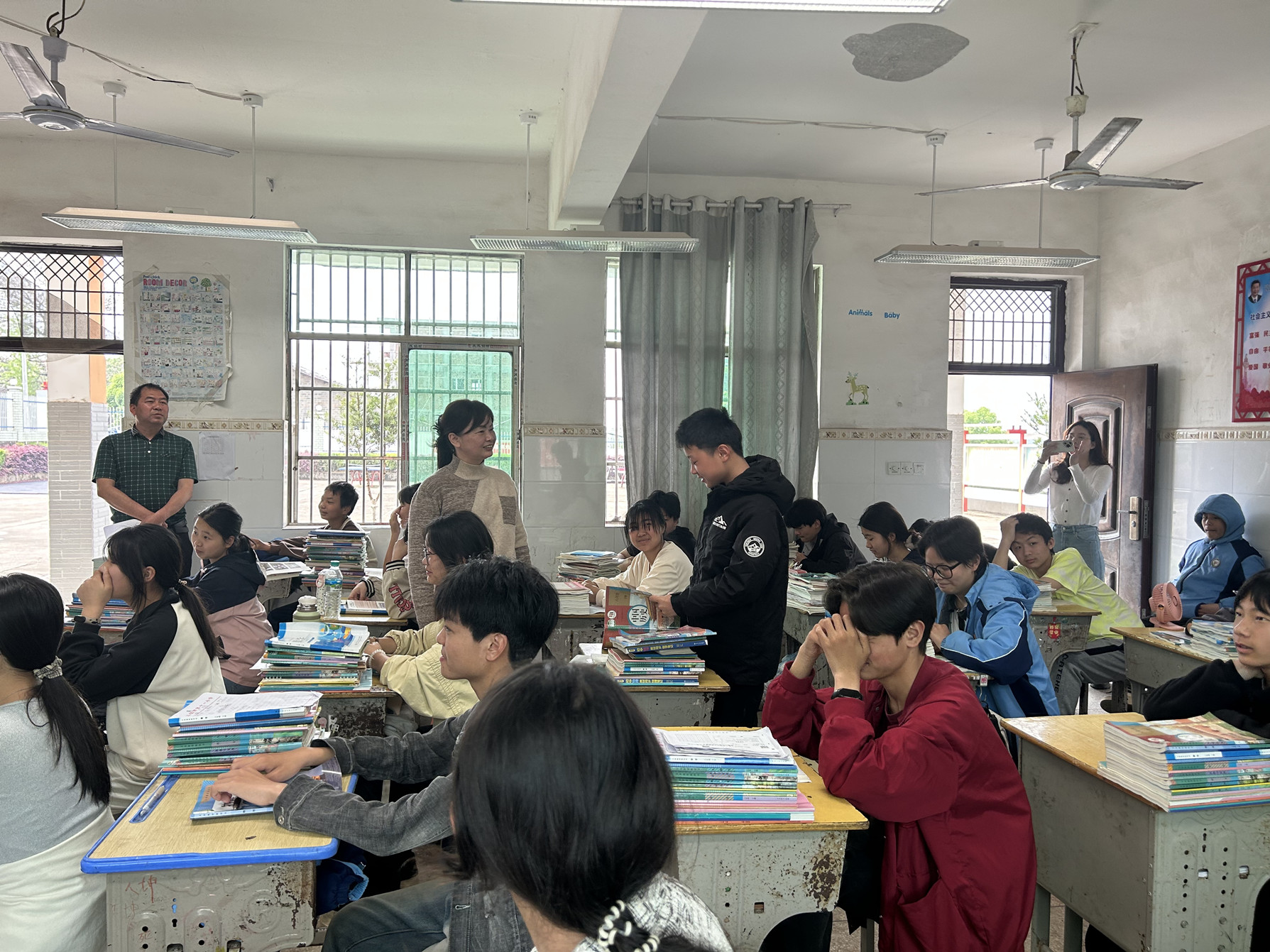 小_副本.jpg