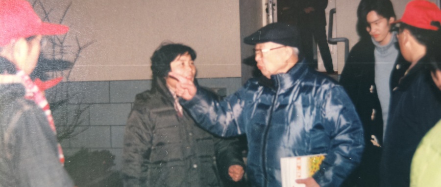 02.jpg