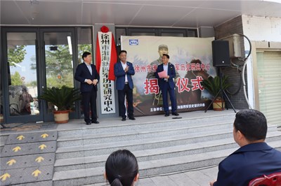 f2e064b8f62d04f5936b0212823da15_副本.jpg