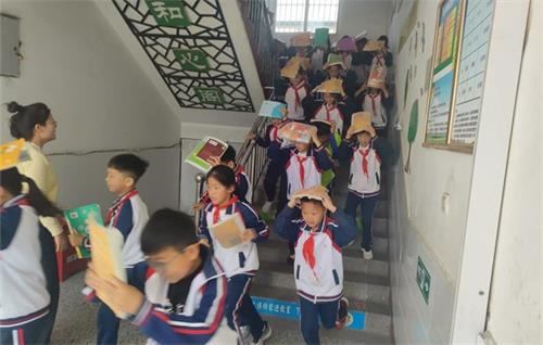 0967ba9ec3642d6a6b4613368852b5e2_看圖王.jpg