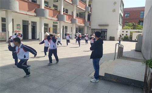 f6575cb5c714a0451707409e435169da_看圖王.jpg