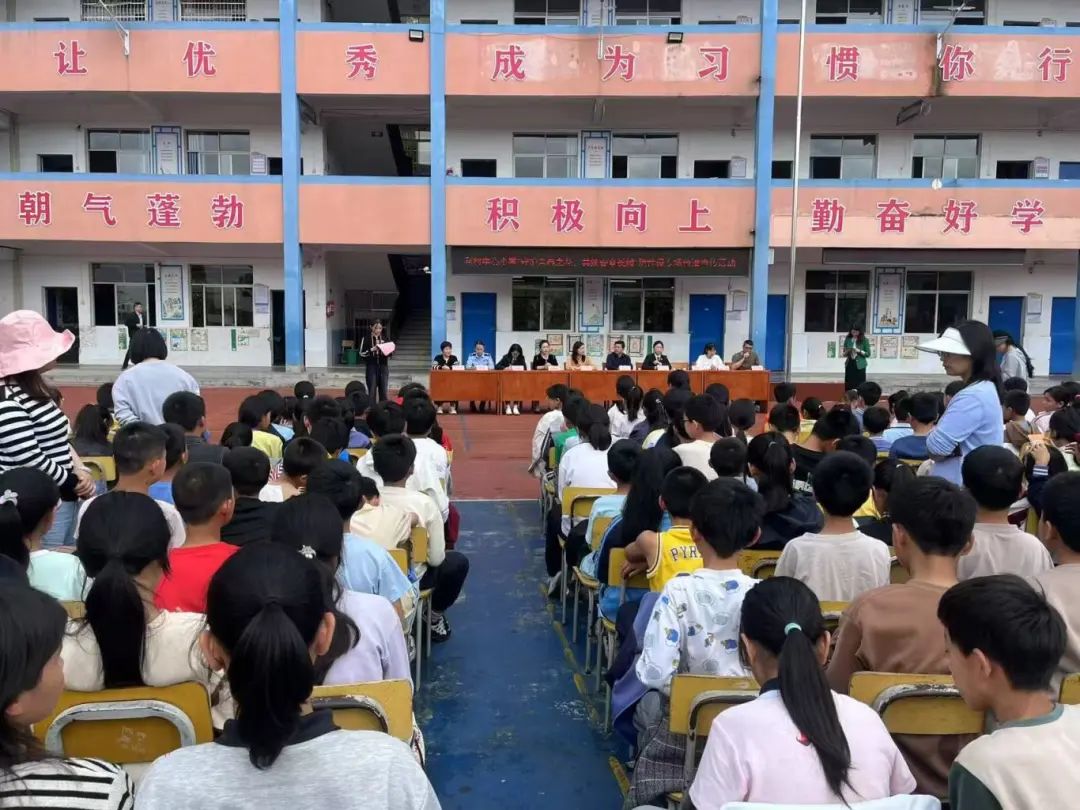 利村中心小學(xué).jpg