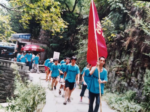 d2433fa24bdfd9a13781296876147e0_副本.jpg