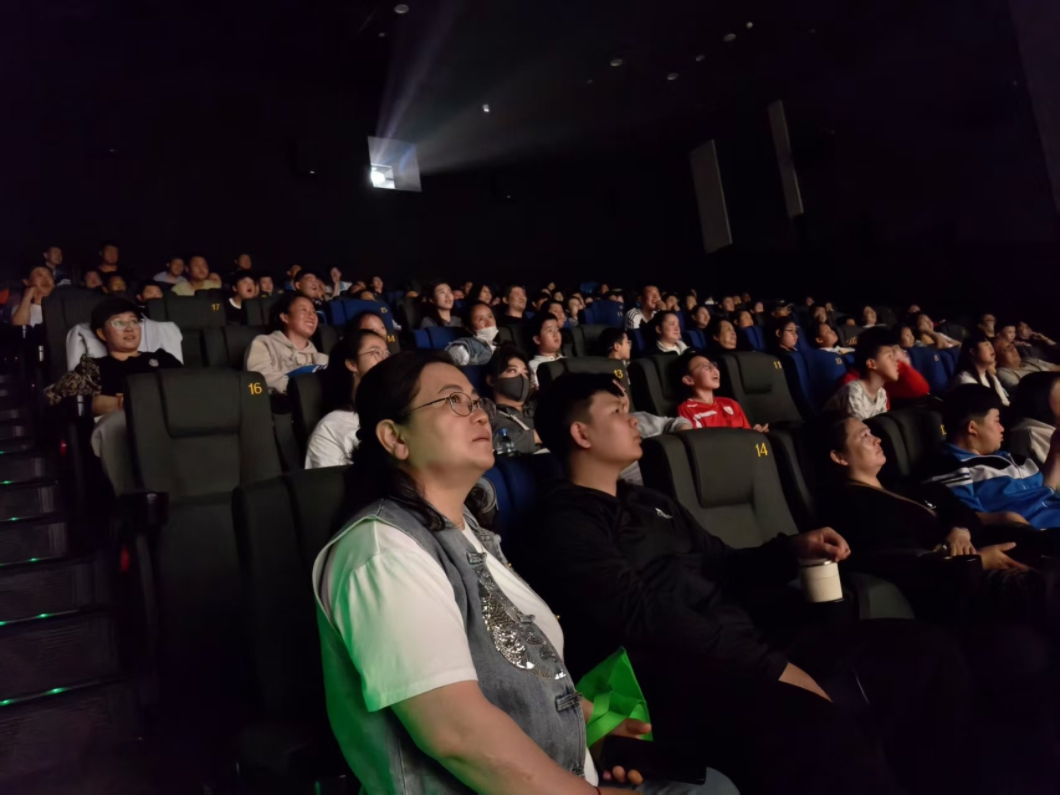 特校2.jpg