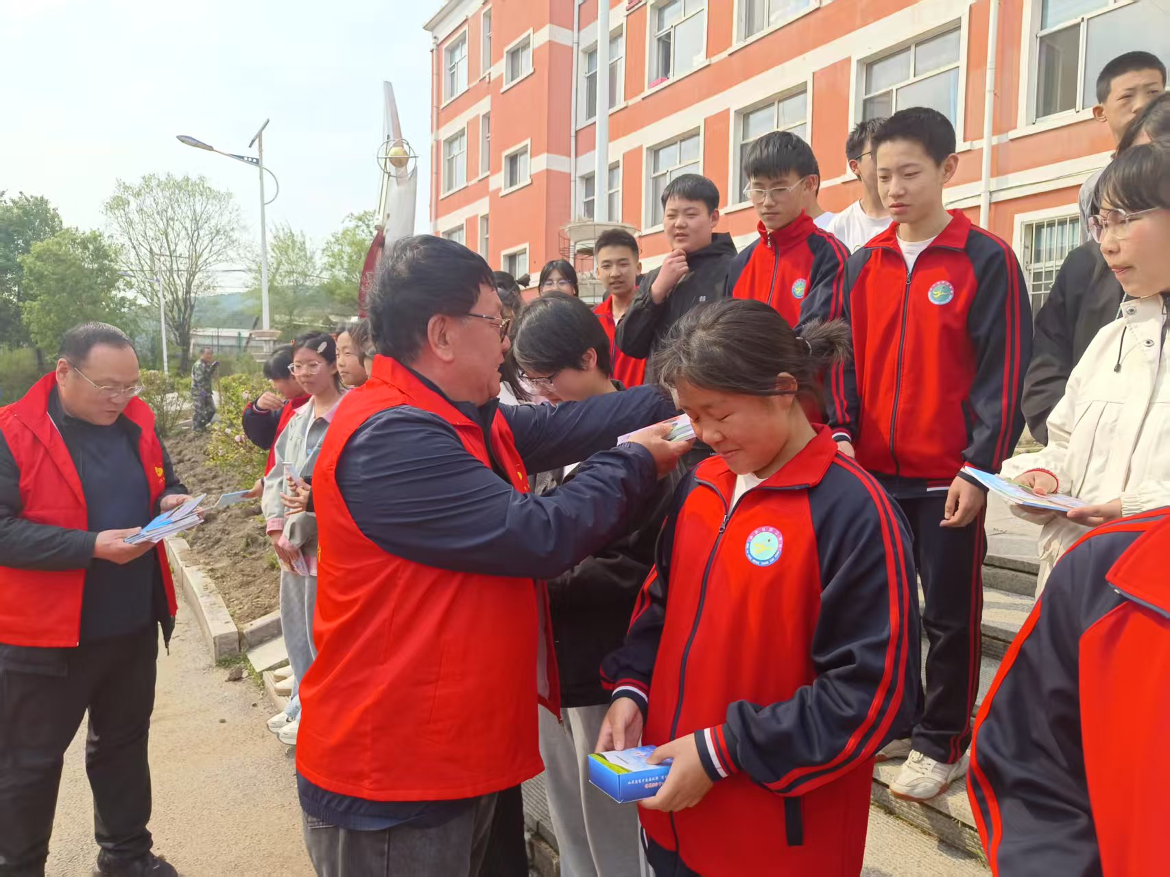 1c3d72275cc4c8f63f5b580a4685b31.jpg
