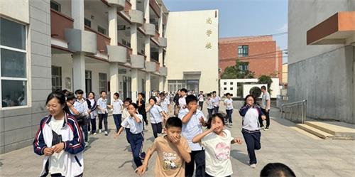 7379305d9c47a6d0bd0616ad884c0317_看圖王.jpg