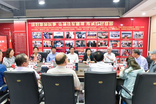 eeb43f031c2575bcb7eb8f44adbea51_副本.jpg