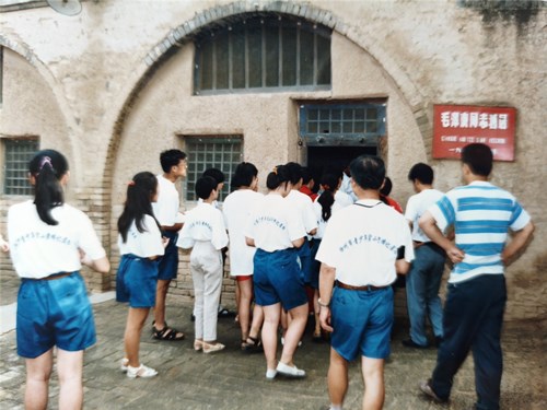 d581f2394baca648dee62f611319bc1_副本.jpg