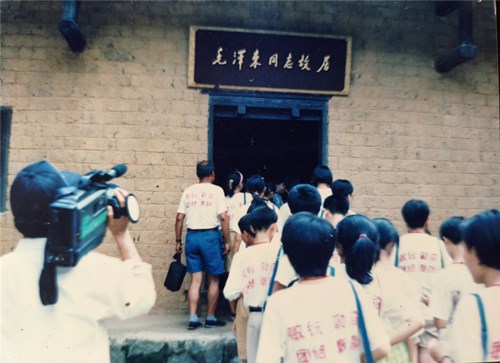 fdc18978684e22f96c63a2060a6df42_副本.jpg