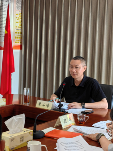 吳江區(qū)教育局召開黨政聯(lián)席會(huì)議聽取并專題研究關(guān)工委工作2.png