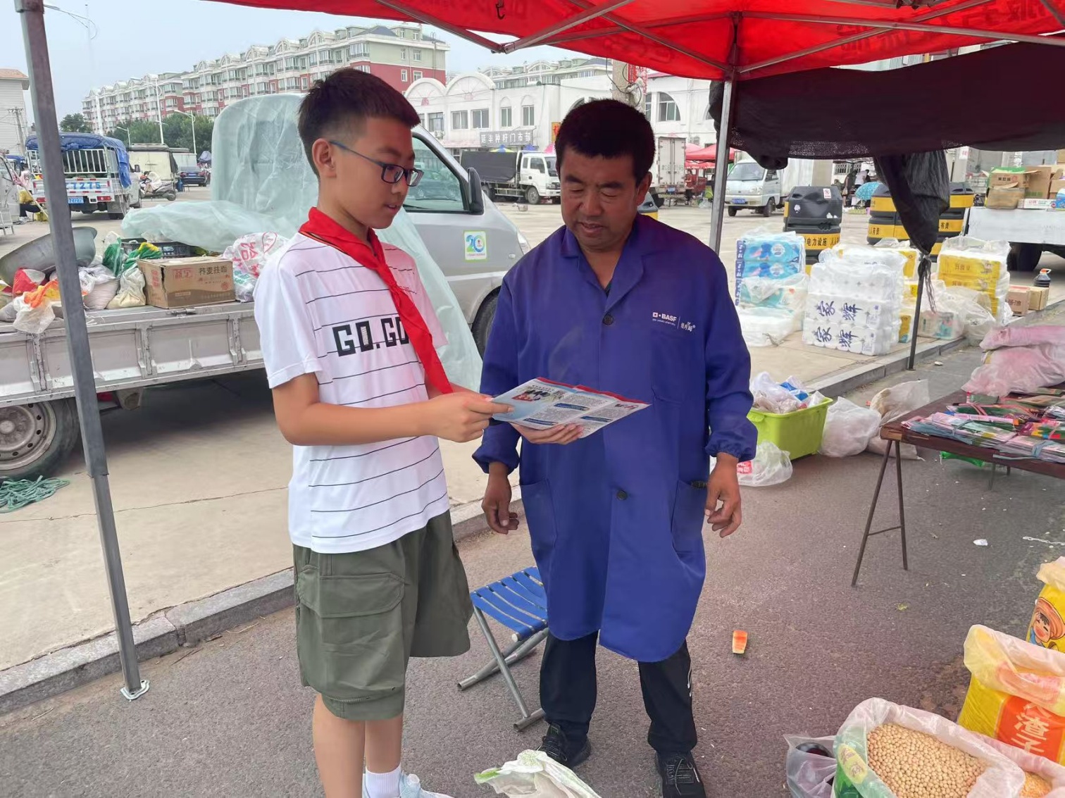 元寶山區建昌營小學開展習近平法治思想學習宣傳活動照片4_副本.jpg