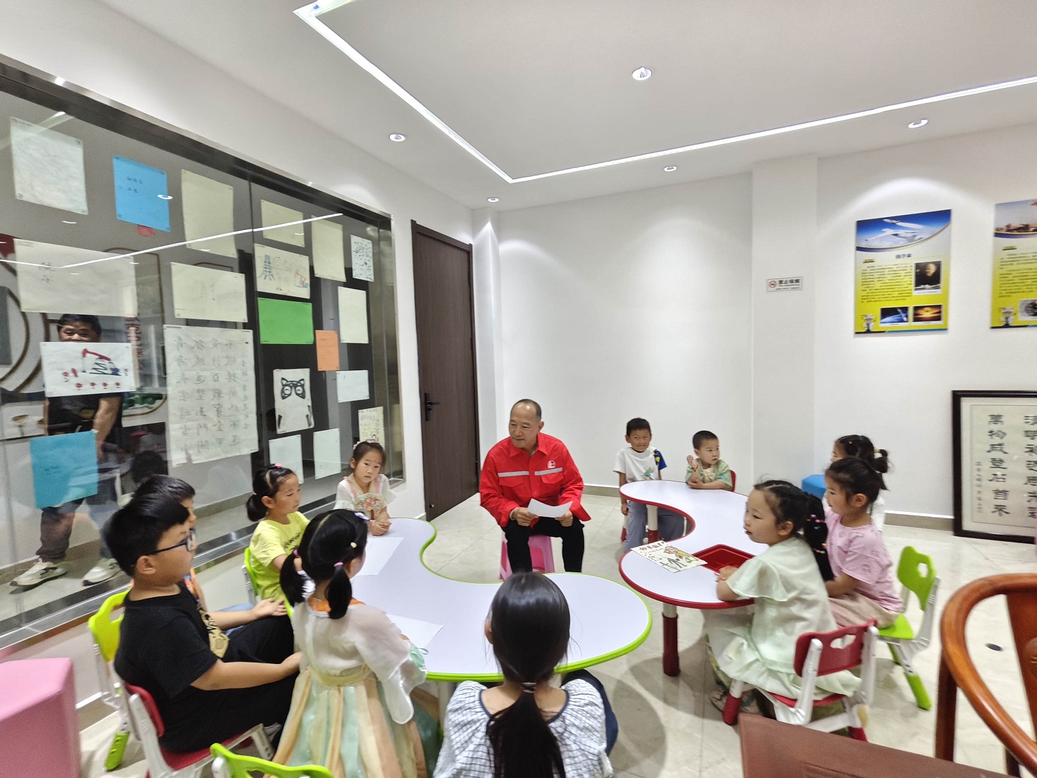 石油故事會(huì).jpg