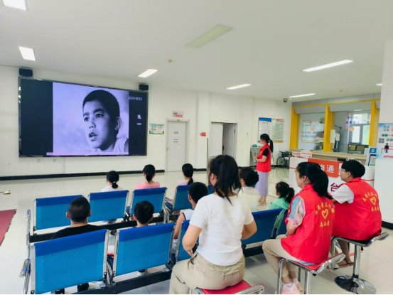 大慶市紅崗區創業街道平安社區關工小組開展“思想引領筑根基，家國情懷潤童心”紅色教育實踐活動 (1).png