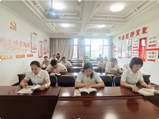 金泰1.png