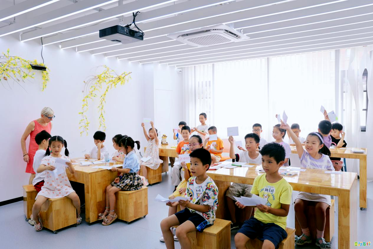 你好，法語世界！1.png