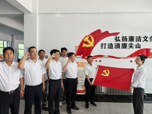 f5ba50bdc9b97f7262bf2a14f555810_副本.jpg