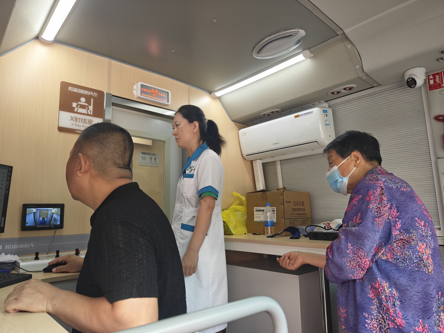 元寶山區西城街道如意西社區關工委“情系桑榆 關愛護航”愛老活動照片2_副本.jpg